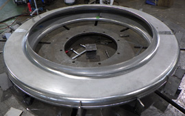 ベローズ（スピニング加工）